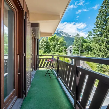 Appartamento Modern With Balcony In The Center Of