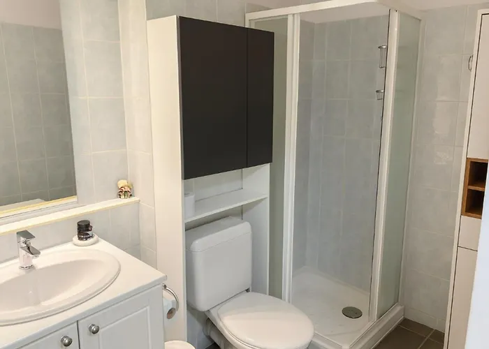 Modern With Balcony In The Center Of Appartamento *