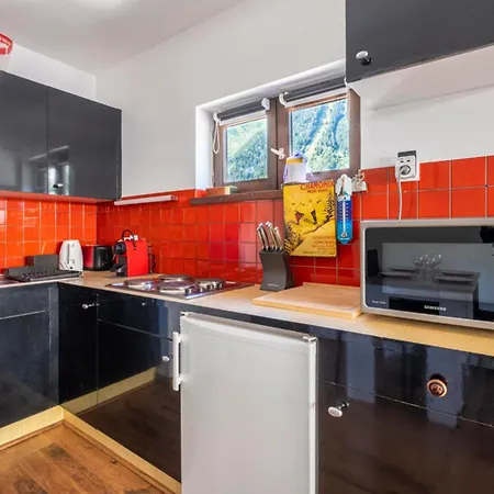 Modern With Balcony In The Center Of * Chamonix